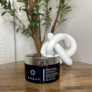Monat Replenish hair Masque